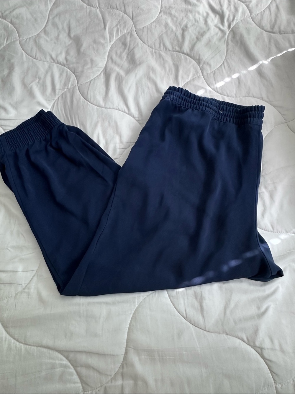 Women’s Navy Elastic Waist Casual Pants - Picture 2 of 10